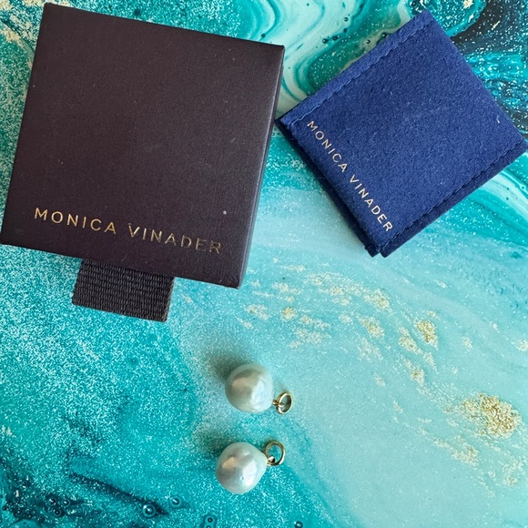 Monica Vinader Baroque Pearl Pendant (single or pair) - Picture 5 of 6